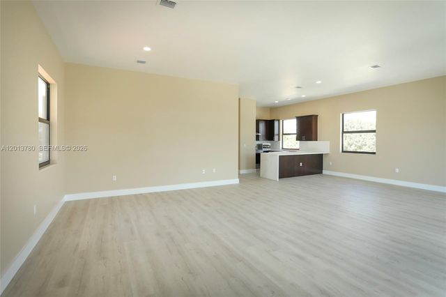 120 SW 35 Ave A1, Miami, FL 33135