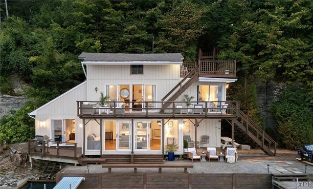 1686 Amerman Road, Skaneateles, NY 13152