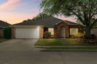 1320 Cattle Crossing Drive, Fort Worth, TX 76131