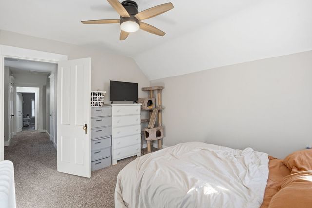 2627 Fair Avenue, Davenport, IA 52803