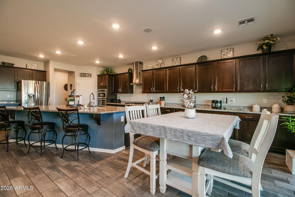 Image 23 of property listing at 8451 N 171ST Drive N, Waddell, AZ 85355