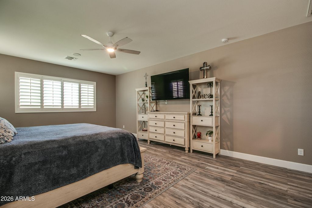 Image 35 of property listing at 8451 N 171ST Drive N, Waddell, AZ 85355
