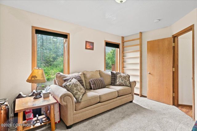 6132 Farpoint Drive, Anchorage, AK 99507