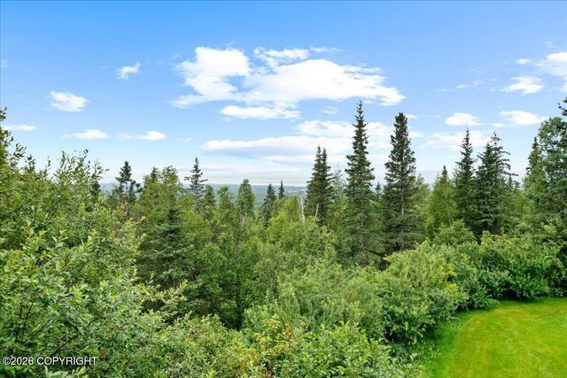 6132 Farpoint Drive, Anchorage, AK 99507