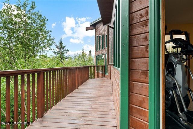 6132 Farpoint Drive, Anchorage, AK 99507