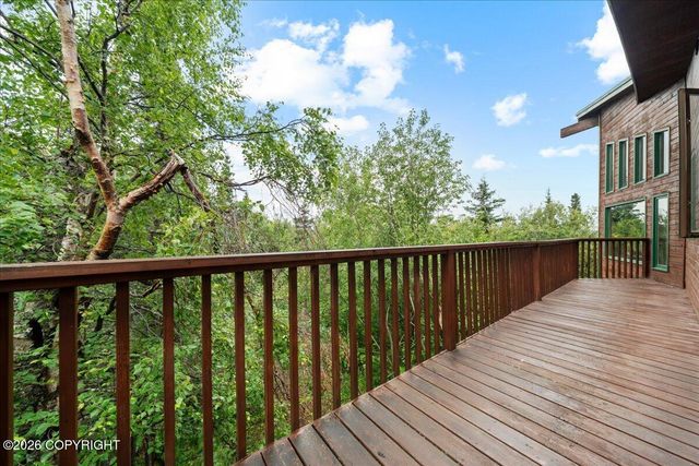 6132 Farpoint Drive, Anchorage, AK 99507