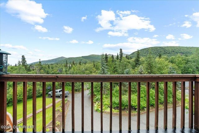 6132 Farpoint Drive, Anchorage, AK 99507