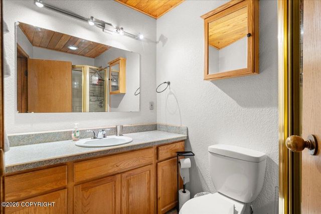 6132 Farpoint Drive, Anchorage, AK 99507
