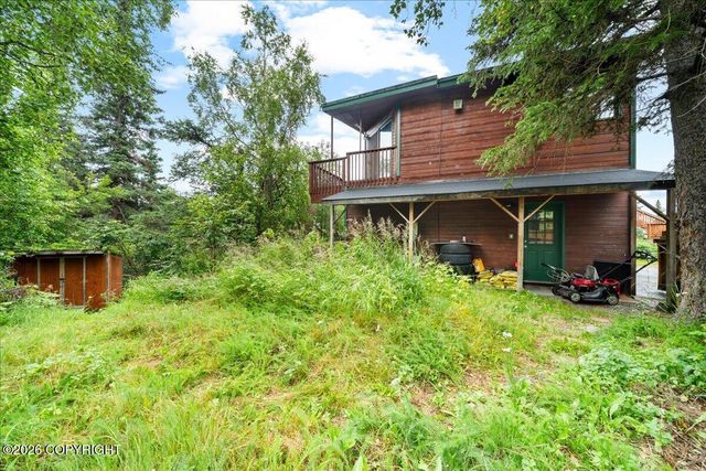 6132 Farpoint Drive, Anchorage, AK 99507