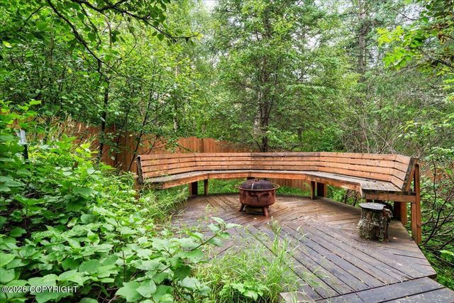6132 Farpoint Drive, Anchorage, AK 99507