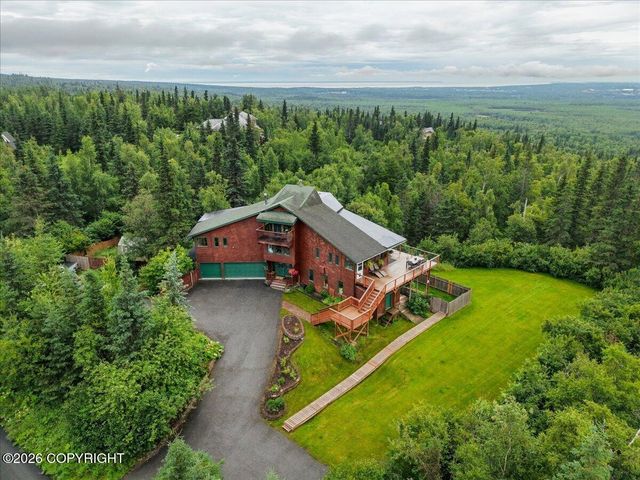 6132 Farpoint Drive, Anchorage, AK 99507
