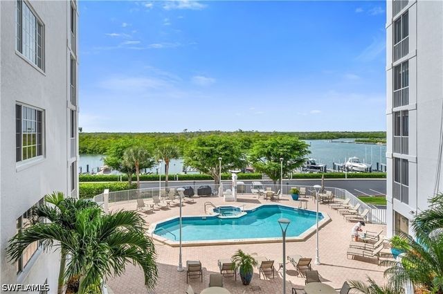13105 Vanderbilt DR 808, Naples, FL 34110
