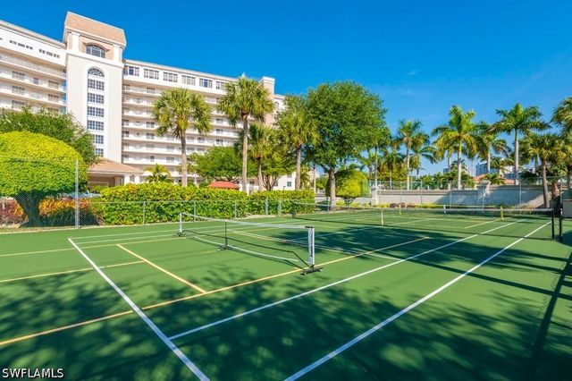 13105 Vanderbilt DR 808, Naples, FL 34110