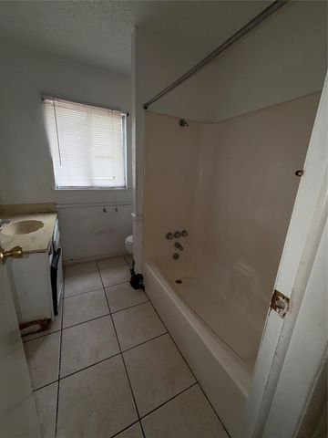 354 Brookview Drive, Garland, TX 75043