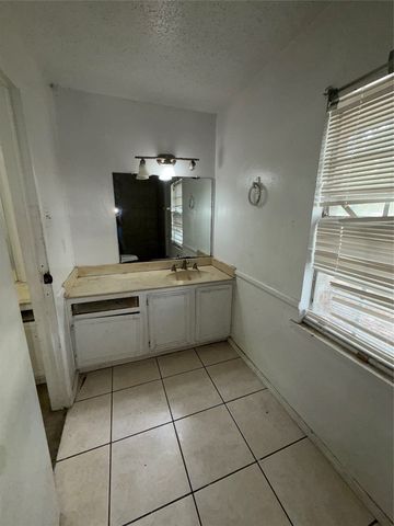 354 Brookview Drive, Garland, TX 75043