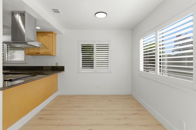 8263 Foxfire Dr, Orangevale, CA 95662