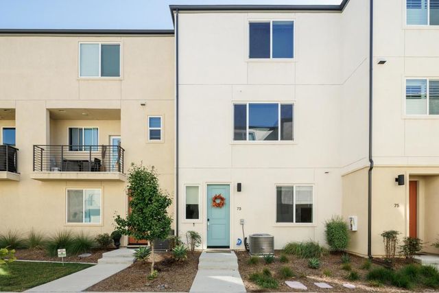 5232 Beachfront Cove Street 73, San Diego, CA 92154