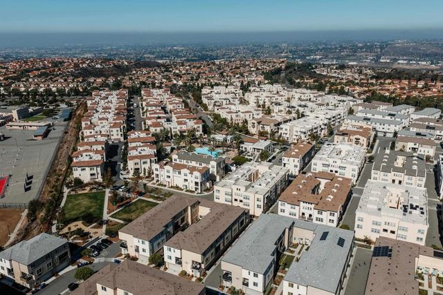 5232 Beachfront Cove Street 73, San Diego, CA 92154