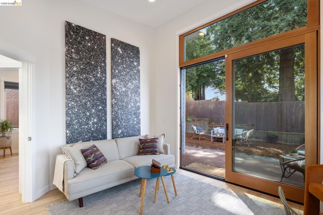 6808 Del Monte Ave, Richmond, CA 94805