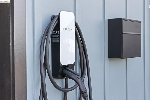 6808 Del Monte Ave, Richmond, CA 94805