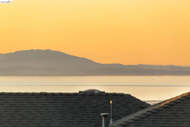 6808 Del Monte Ave, Richmond, CA 94805