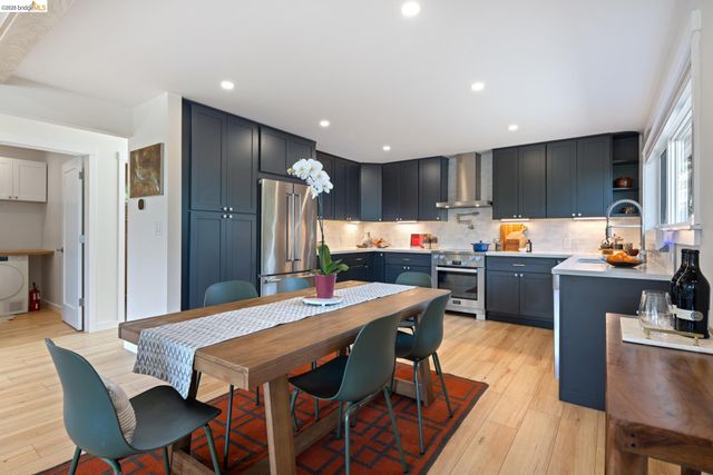 6808 Del Monte Ave, Richmond, CA 94805