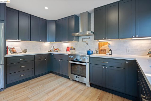 6808 Del Monte Ave, Richmond, CA 94805