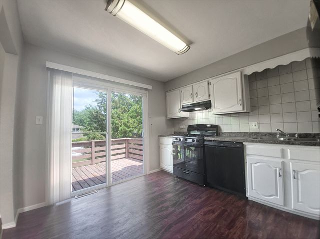 6230 Streamwood Lane, Matteson, IL 60443