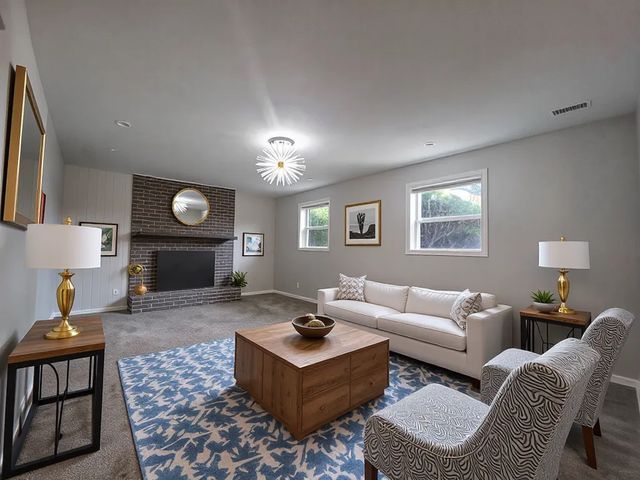 6230 Streamwood Lane, Matteson, IL 60443