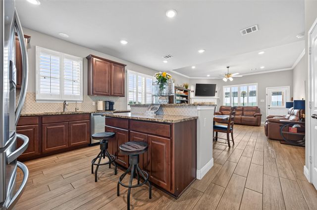 206 Abner Lane, Montgomery, TX 77356