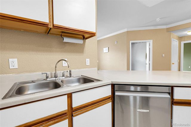 19019 E Warren Drive H207, Aurora, CO 80013