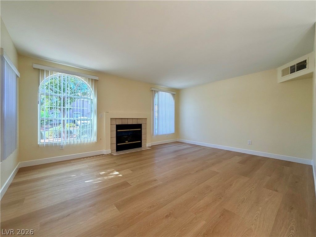 10226 Rocky Tree Street, Las Vegas, NV 89183 — photo 4