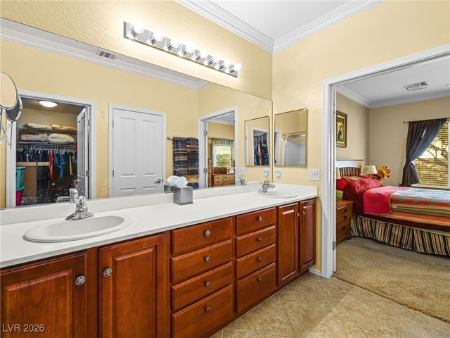 2520 Mourning Warbler Avenue, North Las Vegas, NV 89084