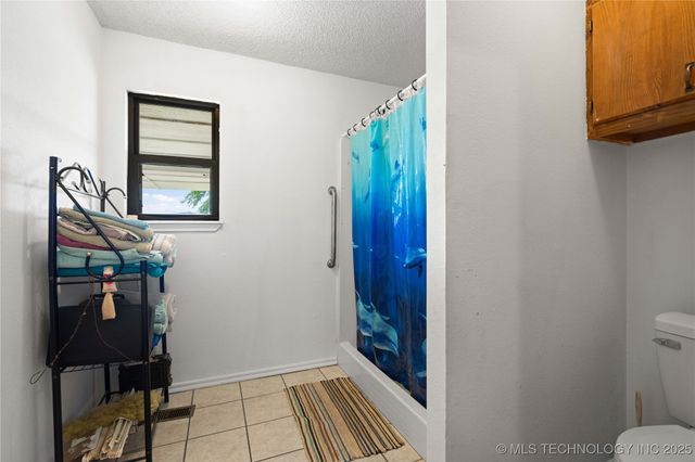 10865 E 258th Street S, Porum, OK 74455