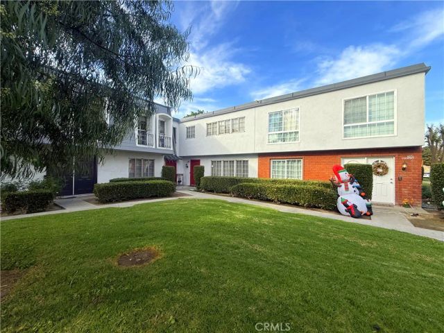 1974 W Glenoaks Avenue E, Anaheim, CA 92801