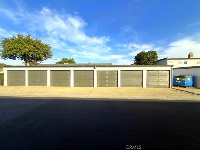 1974 W Glenoaks Avenue E, Anaheim, CA 92801