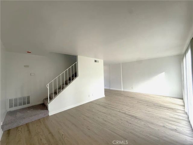 1974 W Glenoaks Avenue E, Anaheim, CA 92801