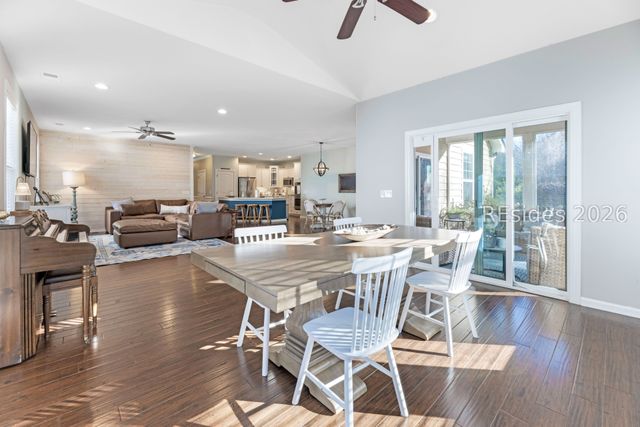 12 Royal Holly Ct, Bluffton, SC 29910