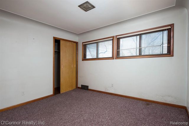 1022 17th Street, Port Huron, MI 48060