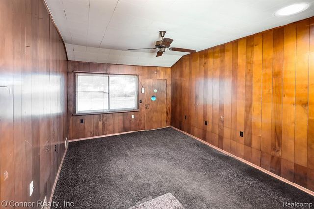 1022 17th Street, Port Huron, MI 48060