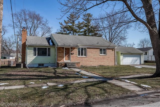 1022 17th Street, Port Huron, MI 48060