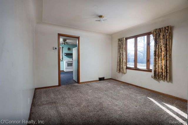 1022 17th Street, Port Huron, MI 48060