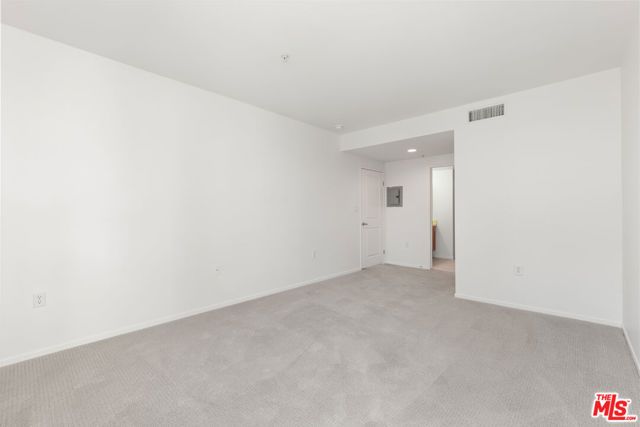 267 S San Pedro Street 221, Los Angeles, CA 90012