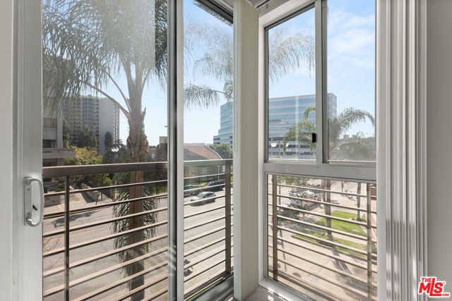 267 S San Pedro Street 221, Los Angeles, CA 90012