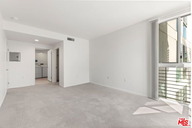 267 S San Pedro Street 221, Los Angeles, CA 90012