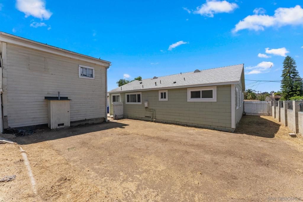 Image 20 of property listing at 5321 Santa Margarita, San Diego, CA 92114