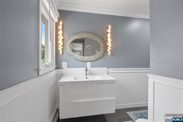 16 Adrian Street, Pompton Lakes, NJ 07442