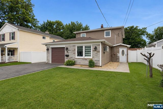 16 Adrian Street, Pompton Lakes, NJ 07442