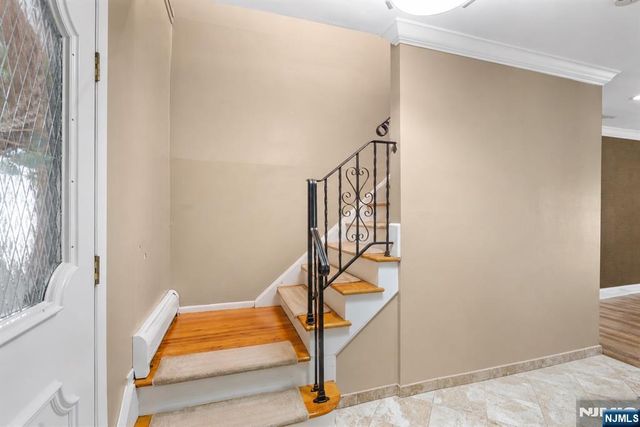 16 Adrian Street, Pompton Lakes, NJ 07442