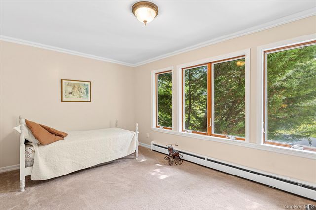 155 2nd Avenue, Peconic, NY 11958